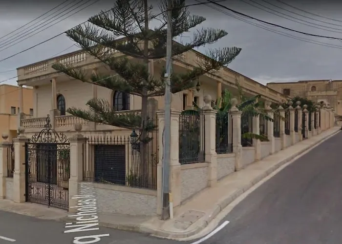 Velver Mansion, Malta - Luxury Villa With Pool