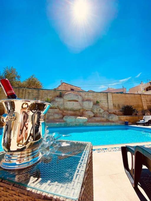 Velver Mansion, Malta - Luxury With Pool Villa *